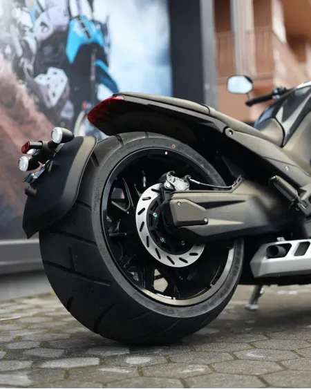 Benda LFC 700 Pro 2026 Nova – Power Cruiser 4 Cilindros – Motocar Vila das Aves | Santo Tirso Porto