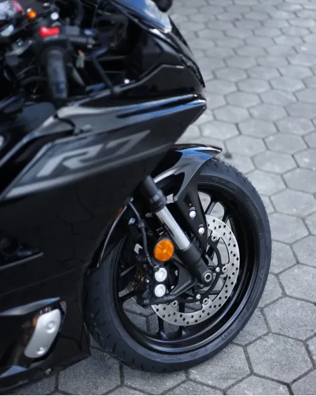 Yamaha R7 2026 Nova – Supersport 689cc – Motocar Vila das Aves | Santo Tirso Porto