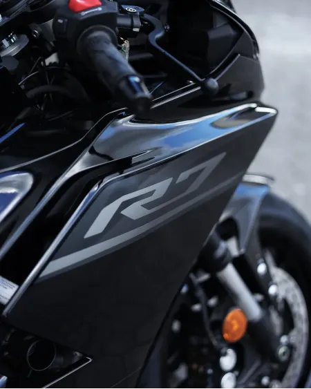 Yamaha R7 2026 Nova – Supersport 689cc – Motocar Vila das Aves | Santo Tirso Porto