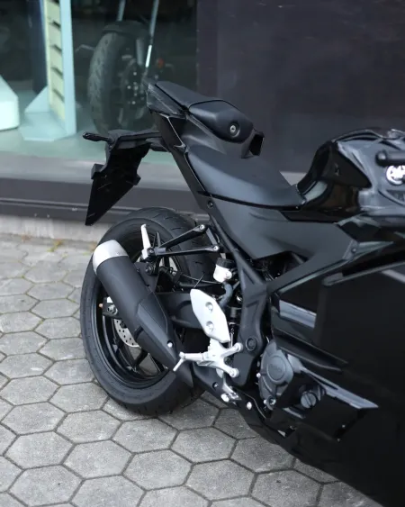Yamaha R3 2026 Nova – Supersport 321cc – Motocar Vila das Aves | Santo Tirso Porto
