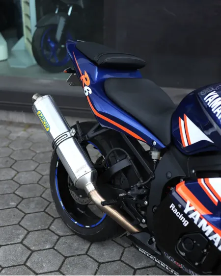 Yamaha YZF-R6 1999 – 27.708 km – Supersport Clássica – Motocar Vila das Aves | Santo Tirso Porto