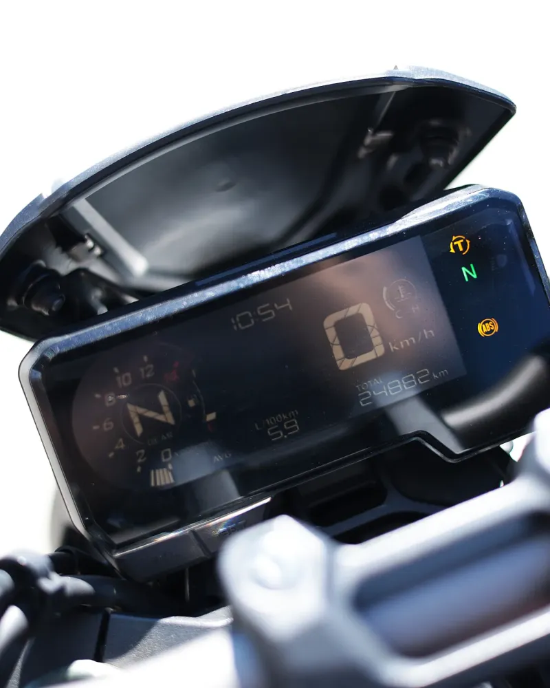 Honda CB650R 2019 – 24.882 km – Naked 4 Cilindros – Motocar Vila das Aves | Santo Tirso Porto
