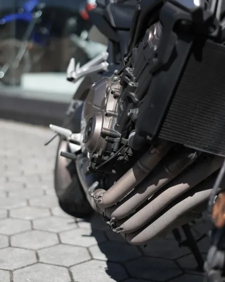 Honda CB650R 2019 – 24.882 km – Naked 4 Cilindros – Motocar Vila das Aves | Santo Tirso Porto