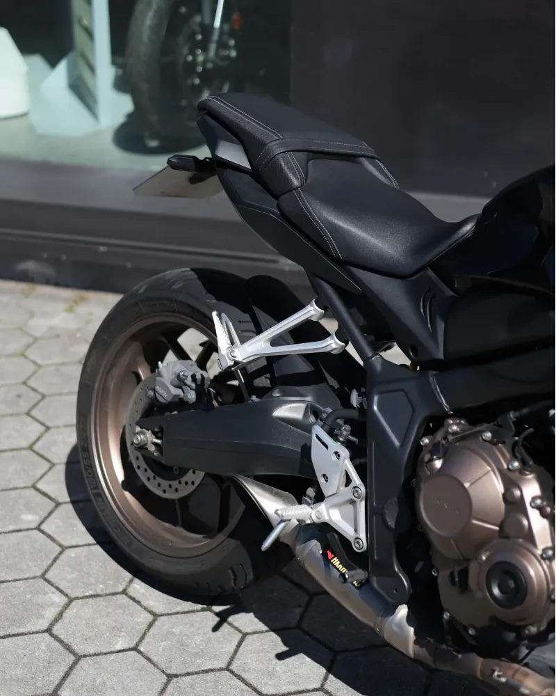 Honda CB650R 2019 – 24.882 km – Naked 4 Cilindros – Motocar Vila das Aves | Santo Tirso Porto