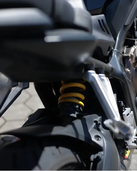 Honda CB650R 2019 – 24.882 km – Naked 4 Cilindros – Motocar Vila das Aves | Santo Tirso Porto