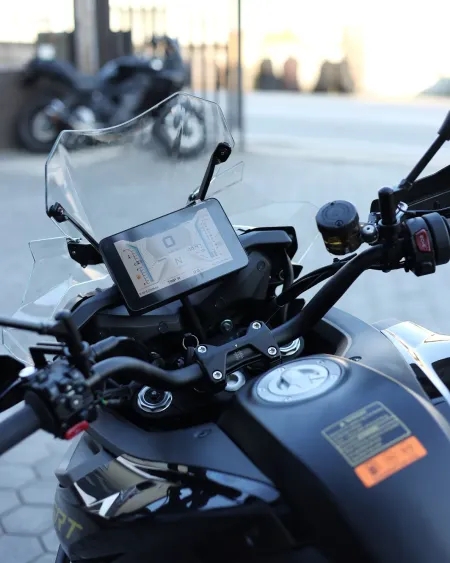 QJMotor SRT 900SX 2026 Nova – Trail Touring Premium – Motocar Vila das Aves | Santo Tirso Porto