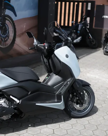 Yamaha XMAX 125 Tech MAX 2026 Nova – Scooter Premium – Motocar Vila das Aves | Santo Tirso Porto