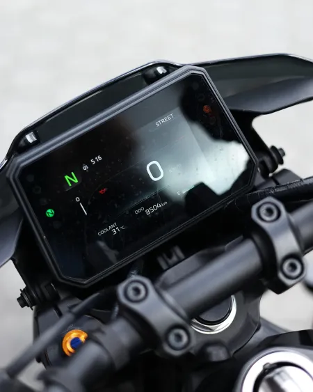 Yamaha MT-09 SP 2025 – 8.504 km – Suspensão Öhlins e Tecnologia Premium – Motocar Vila das Aves | Santo Tirso Porto