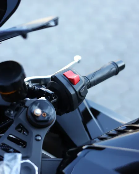 Yamaha R9 2026 Nova – Supersport 890cc – Motocar Vila das Aves | Santo Tirso Porto