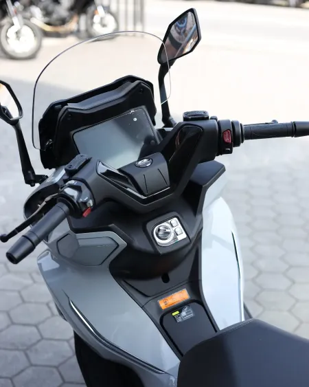 QJMotor Fort 125N 2026 – Scooter 125cc Nova – Motocar Vila das Aves | Santo Tirso Porto