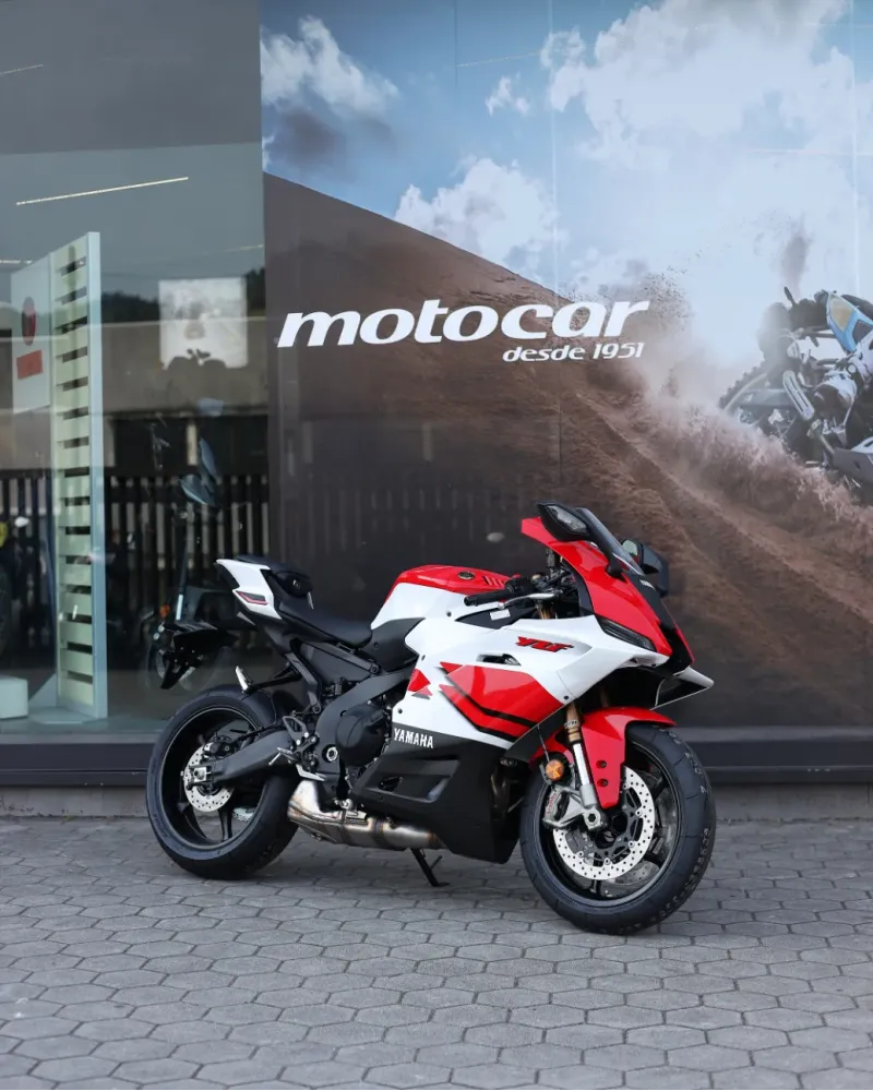Yamaha R9 2026 70º Aniversário Nova – Supersport 890cc – Motocar Vila das Aves | Santo Tirso Porto