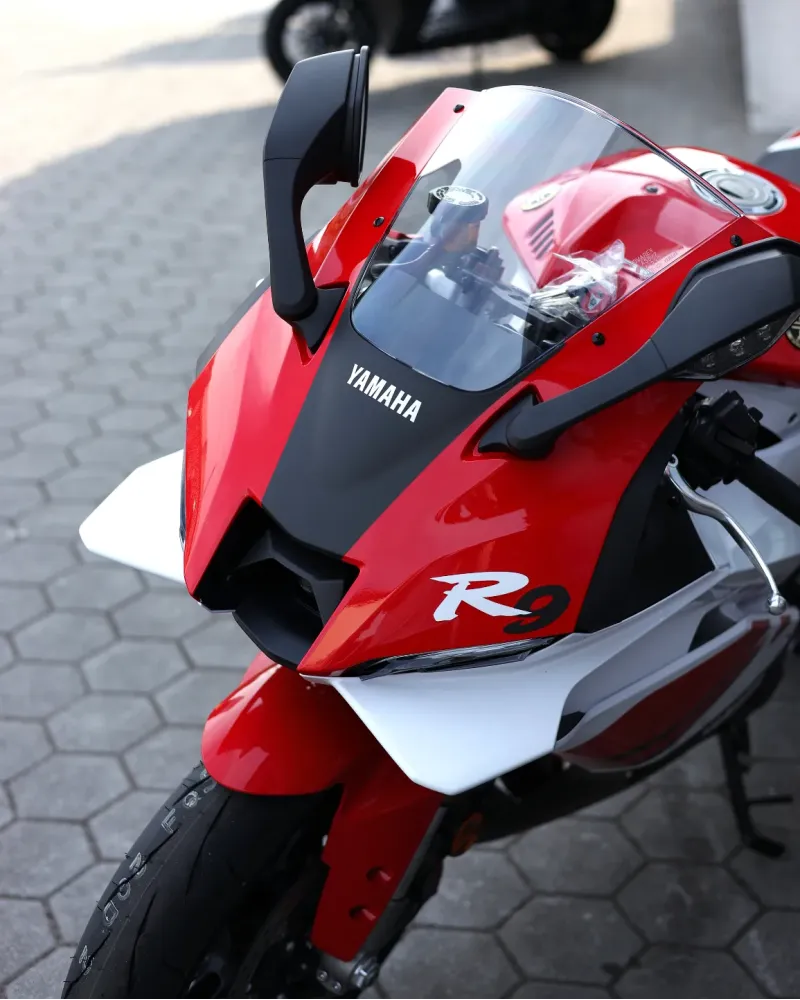 Yamaha R9 2026 70º Aniversário Nova – Supersport 890cc – Motocar Vila das Aves | Santo Tirso Porto