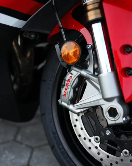 Yamaha R9 2026 70º Aniversário Nova – Supersport 890cc – Motocar Vila das Aves | Santo Tirso Porto