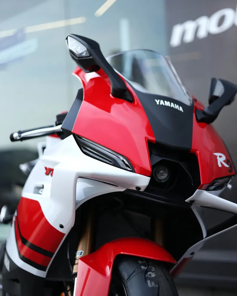 Yamaha R9 2026 70º Aniversário Nova – Supersport 890cc – Motocar Vila das Aves | Santo Tirso Porto