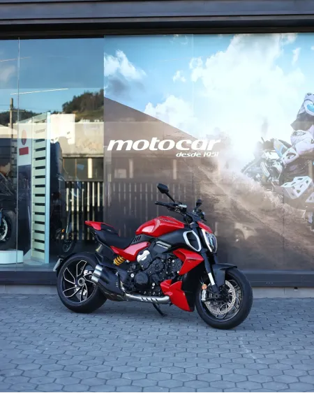 Ducati Diavel V4 2022 – 4.608 km – Muscle Cruiser Premium – Motocar Vila das Aves | Santo Tirso Porto