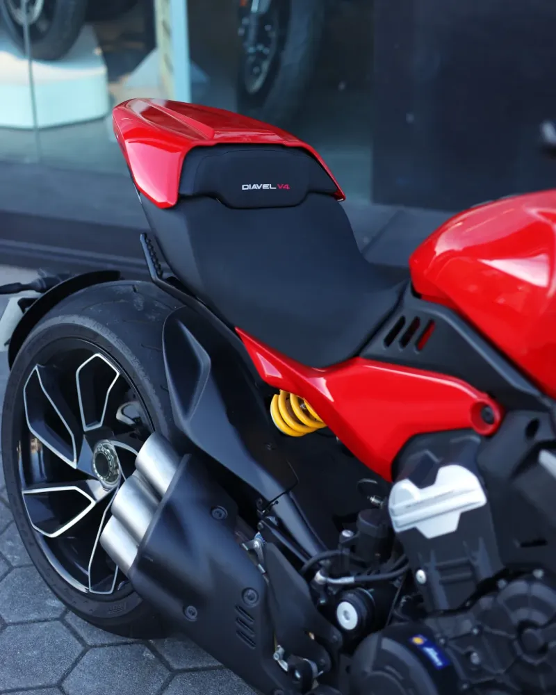 Ducati Diavel V4 2022 – 4.608 km – Muscle Cruiser Premium – Motocar Vila das Aves | Santo Tirso Porto