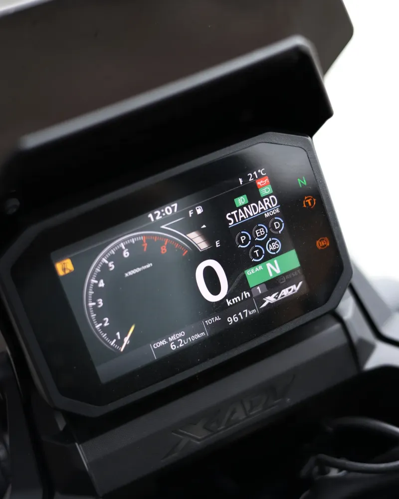 Honda X-ADV 750 2022 – 9.617 km – Scooter Adventure – Motocar Vila das Aves | Santo Tirso Porto