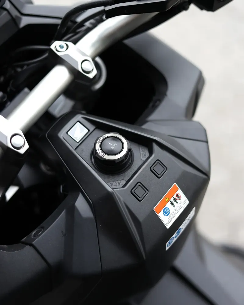 Honda X-ADV 750 2022 – 9.617 km – Scooter Adventure – Motocar Vila das Aves | Santo Tirso Porto
