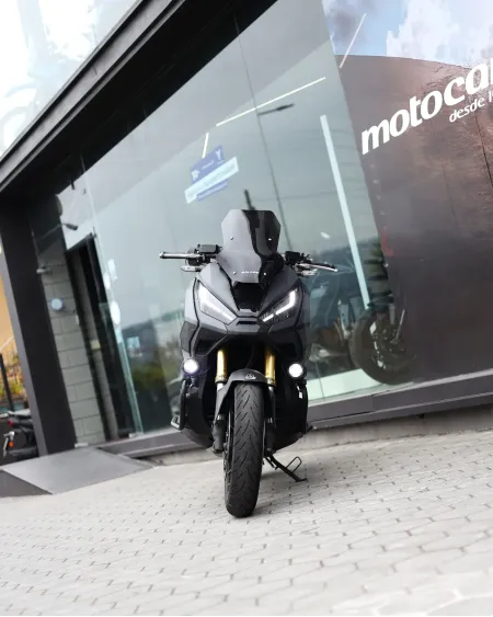 Honda X-ADV 750 2022 – 9.617 km – Scooter Adventure – Motocar Vila das Aves | Santo Tirso Porto