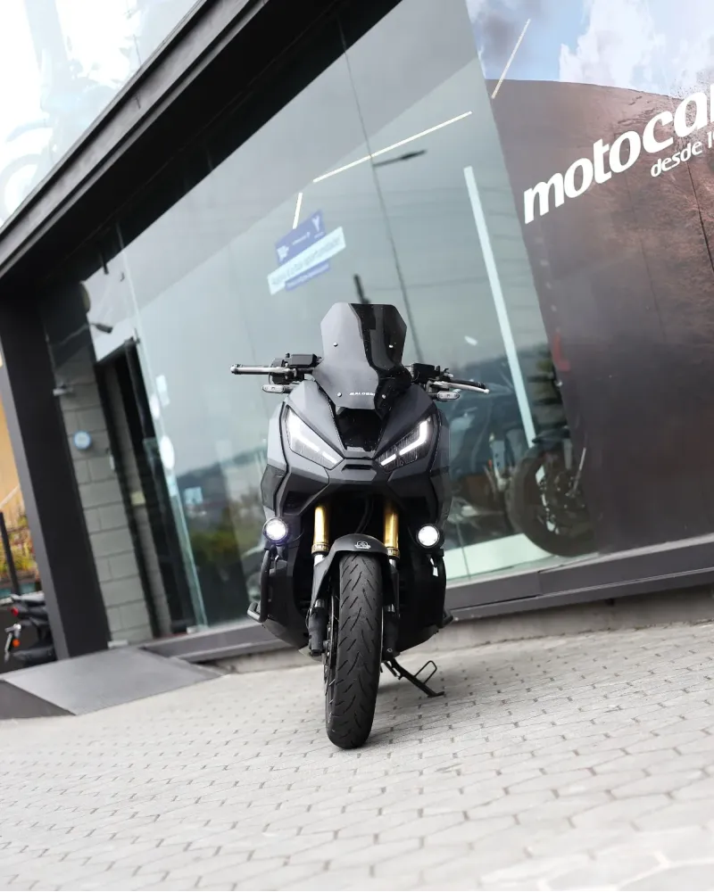 Honda X-ADV 750 2022 – 9.617 km – Scooter Adventure – Motocar Vila das Aves | Santo Tirso Porto