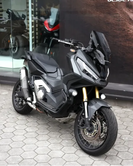 Honda X-ADV 750 2022 – 9.617 km – Scooter Adventure – Motocar Vila das Aves | Santo Tirso Porto
