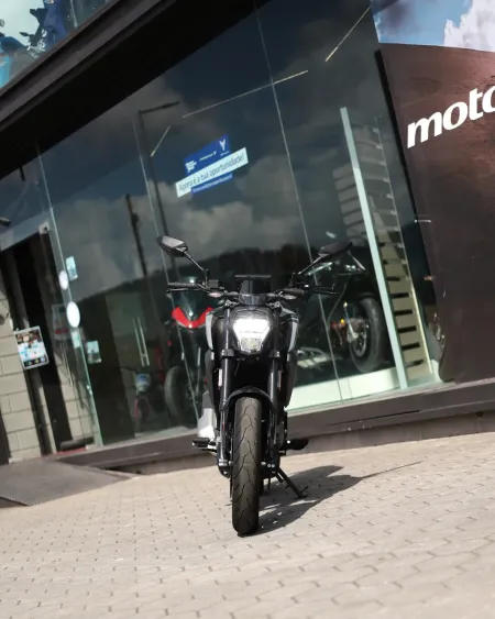 CFMOTO 300NK 2025 – 718 km – Naked 300cc – Motocar Vila das Aves | Santo Tirso Porto