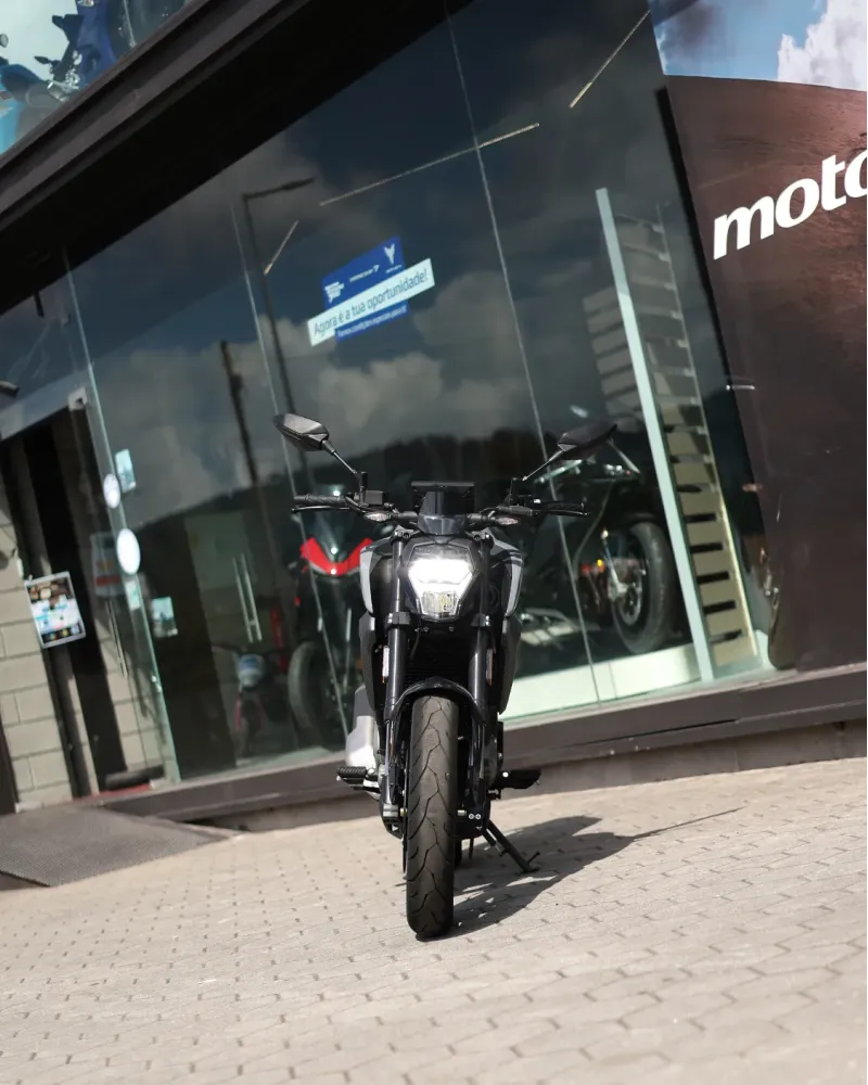 CFMOTO 300NK 2025 – 718 km – Naked 300cc – Motocar Vila das Aves | Santo Tirso Porto