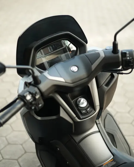 Yamaha NMAX 125 Tech MAX 2026 – 1.249 km – Scooter Premium – Motocar Vila das Aves | Santo Tirso Porto