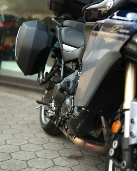 Yamaha Tracer 9 GT+ 2024 – 4.979 km – Sport Touring Premium – Motocar Vila das Aves | Santo Tirso Porto