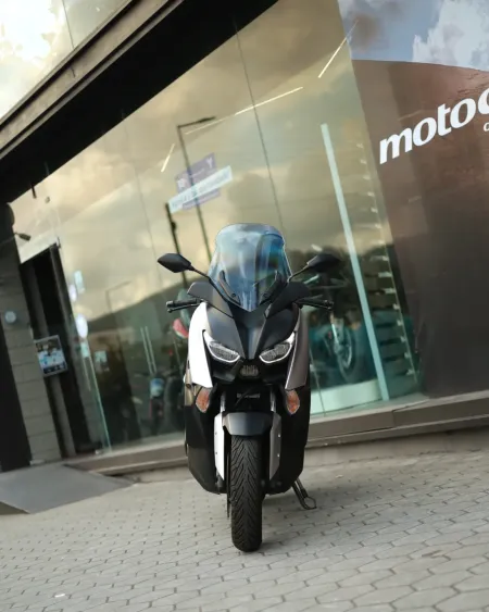 Yamaha XMAX 300 2018 – 25.449 km – Scooter GT Premium – Motocar Vila das Aves | Santo Tirso Porto