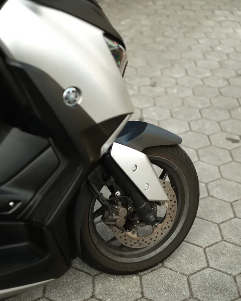 Yamaha XMAX 300 2018 – 25.449 km – Scooter GT Premium – Motocar Vila das Aves | Santo Tirso Porto