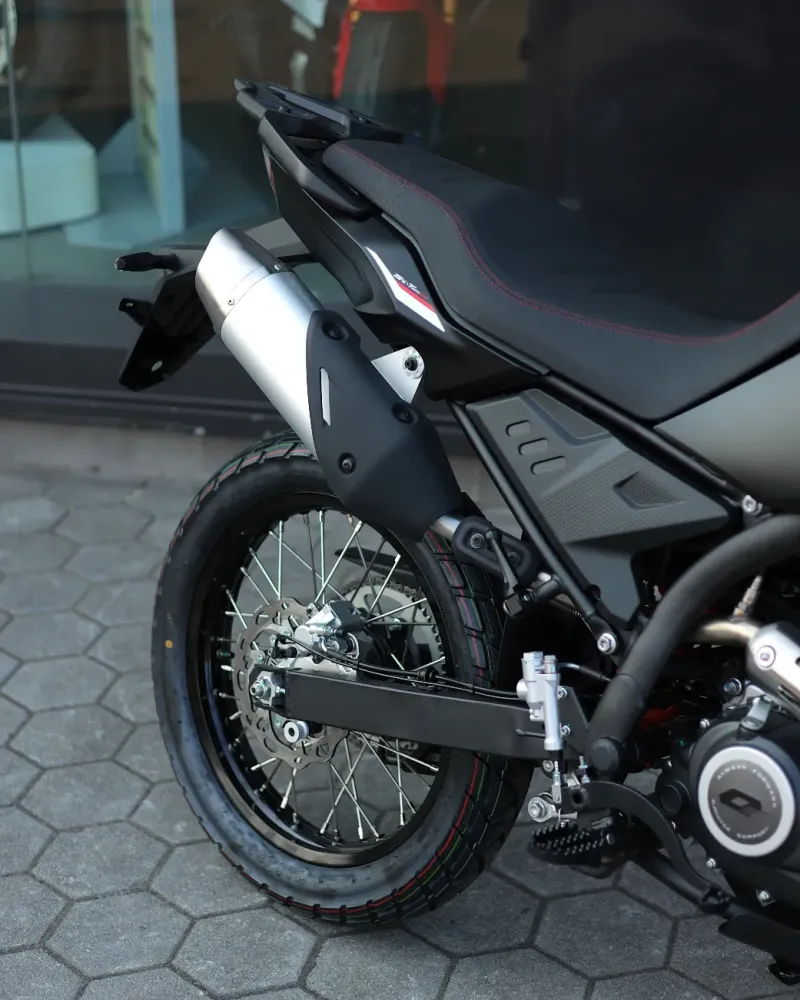 QJMotor SRT 125 DX 2026 Nova – Trail 125cc – Motocar Vila das Aves | Santo Tirso Porto