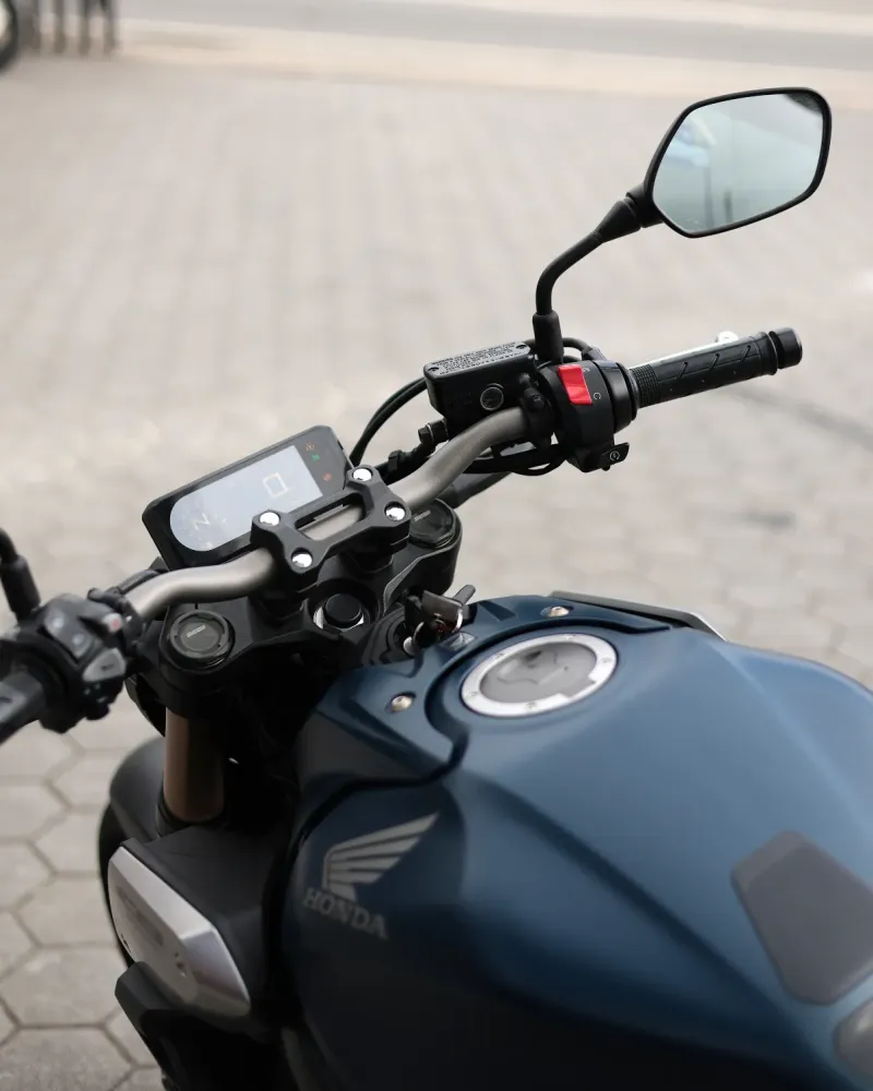 Honda CB650R 2020 – 27.998 km – Naked 4 Cilindros – Motocar Vila das Aves | Santo Tirso Porto