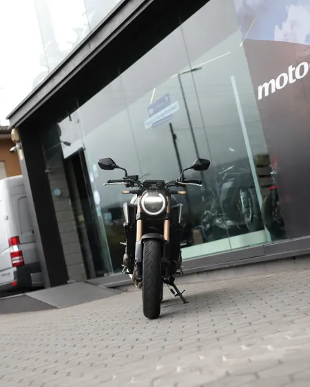 Honda CB650R 2020 – 27.998 km – Naked 4 Cilindros – Motocar Vila das Aves | Santo Tirso Porto
