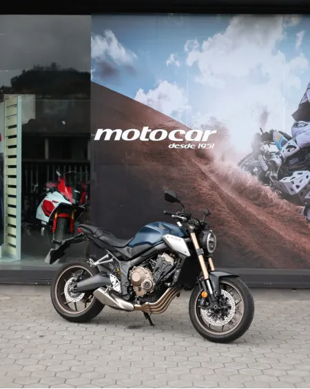 Honda CB650R 2020 – 27.998 km – Naked 4 Cilindros – Motocar Vila das Aves | Santo Tirso Porto