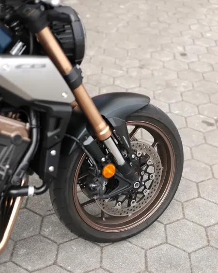 Honda CB650R 2020 – 27.998 km – Naked 4 Cilindros – Motocar Vila das Aves | Santo Tirso Porto