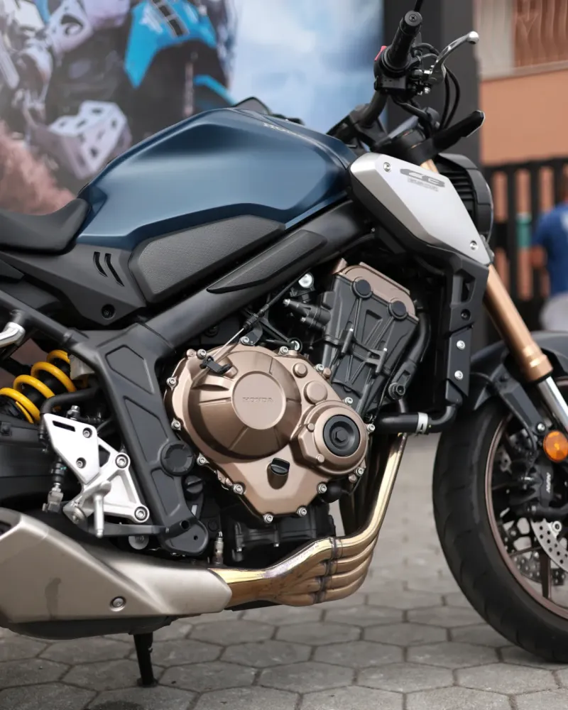 Honda CB650R 2020 – 27.998 km – Naked 4 Cilindros – Motocar Vila das Aves | Santo Tirso Porto
