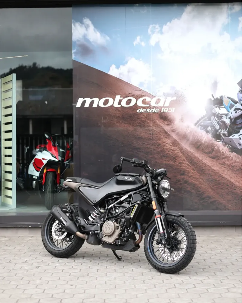 Husqvarna Svartpilen 2023 – 5.744 km – Naked Scrambler – Motocar Vila das Aves | Santo Tirso Porto
