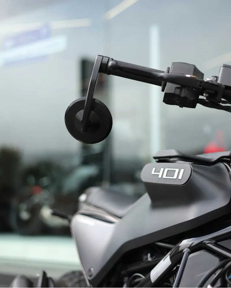 Husqvarna Svartpilen 2023 – 5.744 km – Naked Scrambler – Motocar Vila das Aves | Santo Tirso Porto