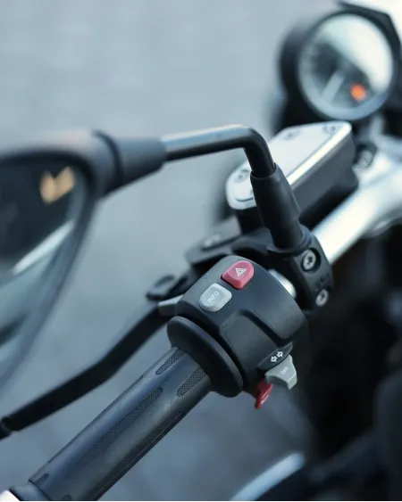 BMW R nineT 2014 – 12.200 km – Roadster Heritage – Motocar Vila das Aves | Santo Tirso Porto