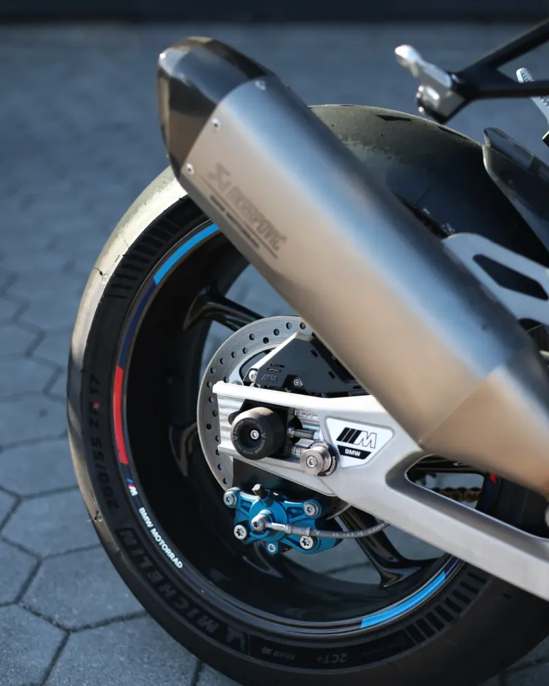 BMW M 1000 RR 2024 – 5.595 km – Superbike 212 cv – Motocar Vila das Aves | Santo Tirso Porto