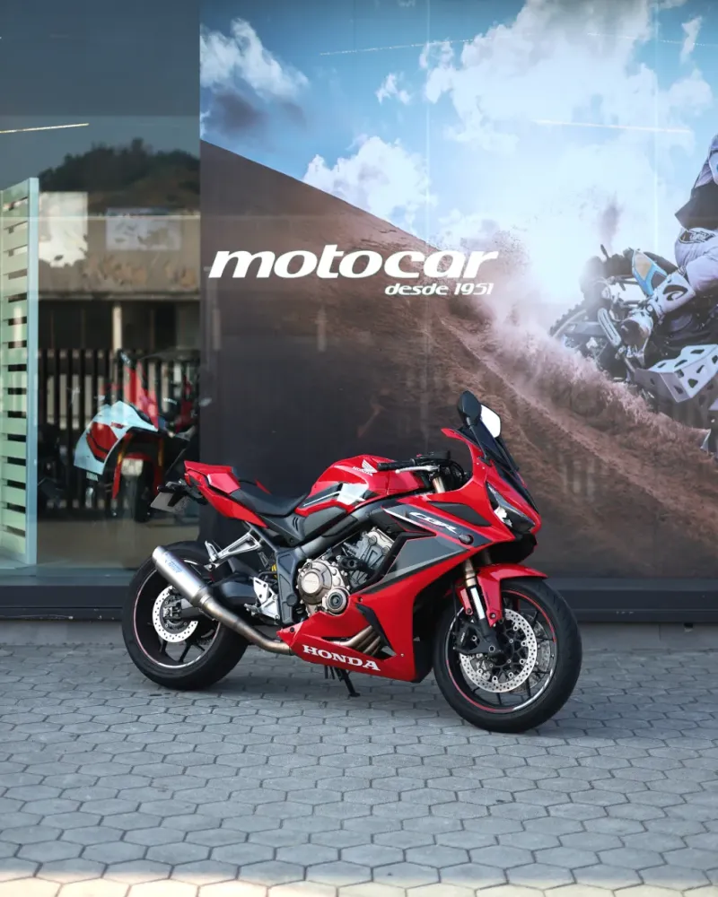 Honda CBR650R 2022 – 17.611 km – 4 Cilindros – Motocar Vila das Aves | Santo Tirso Porto