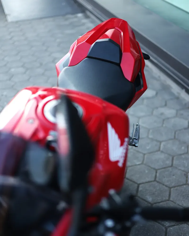Honda CBR650R 2022 – 17.611 km – 4 Cilindros – Motocar Vila das Aves | Santo Tirso Porto