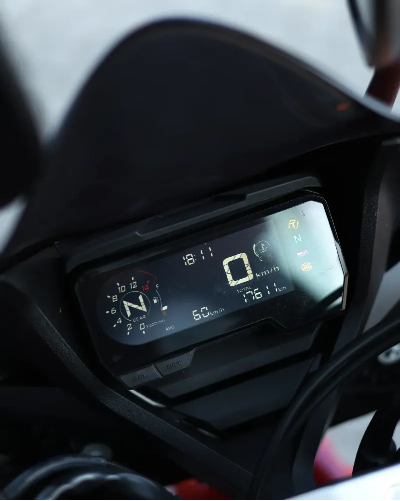 Honda CBR650R 2022 – 17.611 km – 4 Cilindros – Motocar Vila das Aves | Santo Tirso Porto