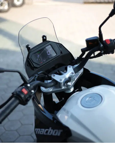 Macbor Montana XR1 125 2025 – 7.813 km – Trail 125cc – Motocar Vila das Aves | Santo Tirso Porto