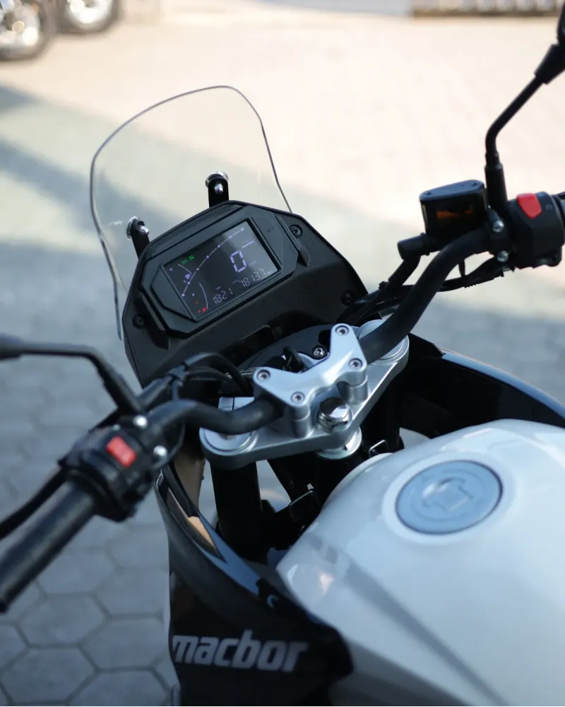Macbor Montana XR1 125 2025 – 7.813 km – Trail 125cc – Motocar Vila das Aves | Santo Tirso Porto