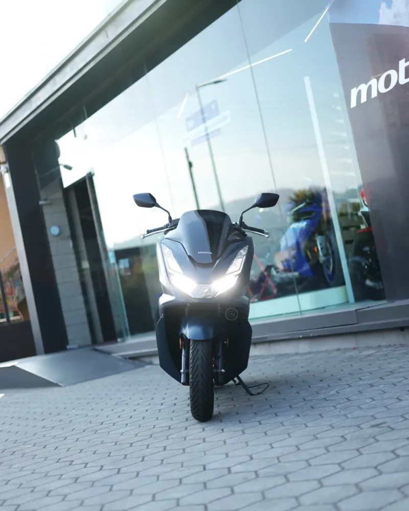 Honda PCX 125 2024 – 1.420 km – Scooter 125cc – Motocar Vila das Aves | Santo Tirso Porto